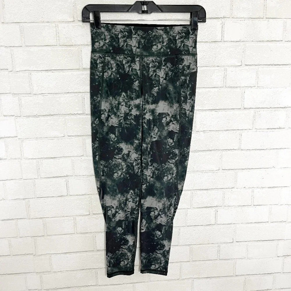 Sweaty Betty Green & Black Tie Dye The Zero Gravity 7/8 Tights Leggings Size XS - Picture 2 of 9